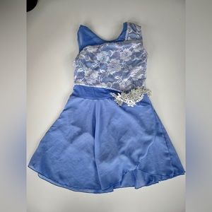 Weissman lyrical costume